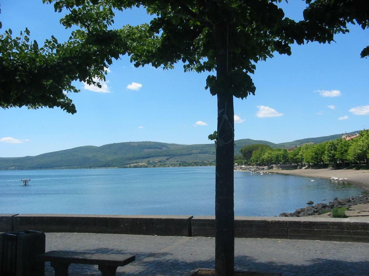 La Rosa Sul Lago Βίλα Trevignano Romano Εξωτερικό φωτογραφία